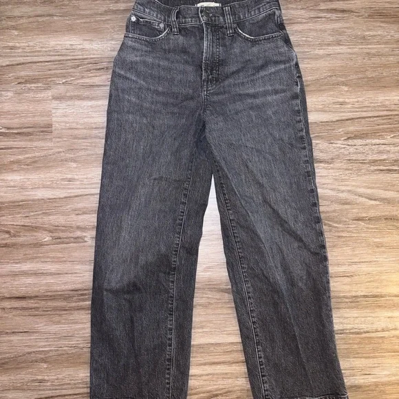 Madewell Perfect Vintage High-Rise Crop Jeans - Picture 2 of 5